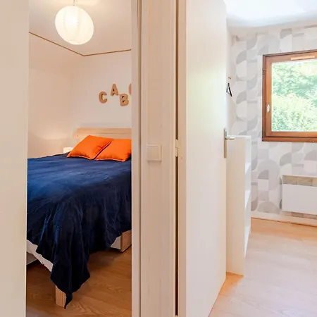 アパート La Guillaumiere-3 By Interhome