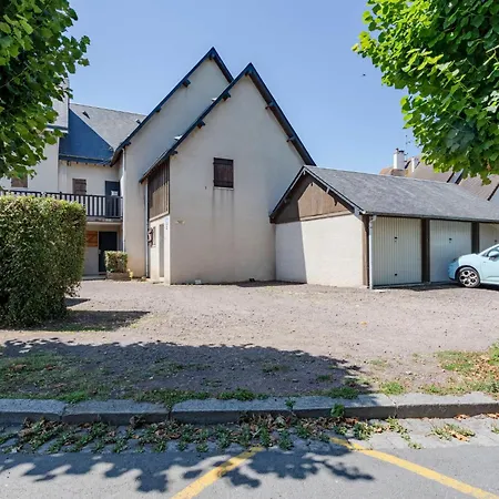 Apartman La Guillaumiere-3 By Interhome Cabourg